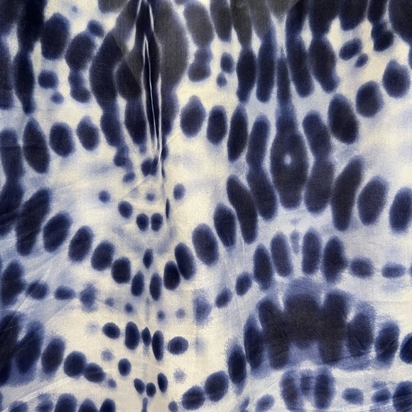 Velvet by Graham and Spencer 100% Silk Tie Dye Boho Peasant Blouse. Size Small. - Picture 4 of 11
